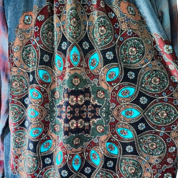 NWOT TOLANI (MED) TOLANI Collection Plaid and Velvet Button Up Top - Picture 2 of 8